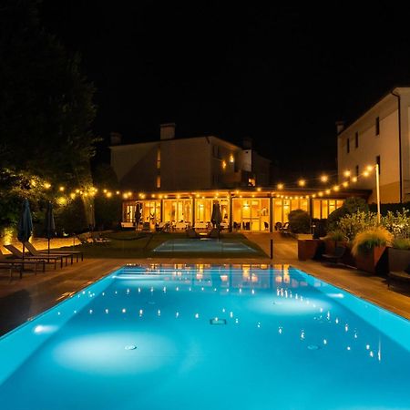 Sweet Hotel Longa Екстер'єр фото